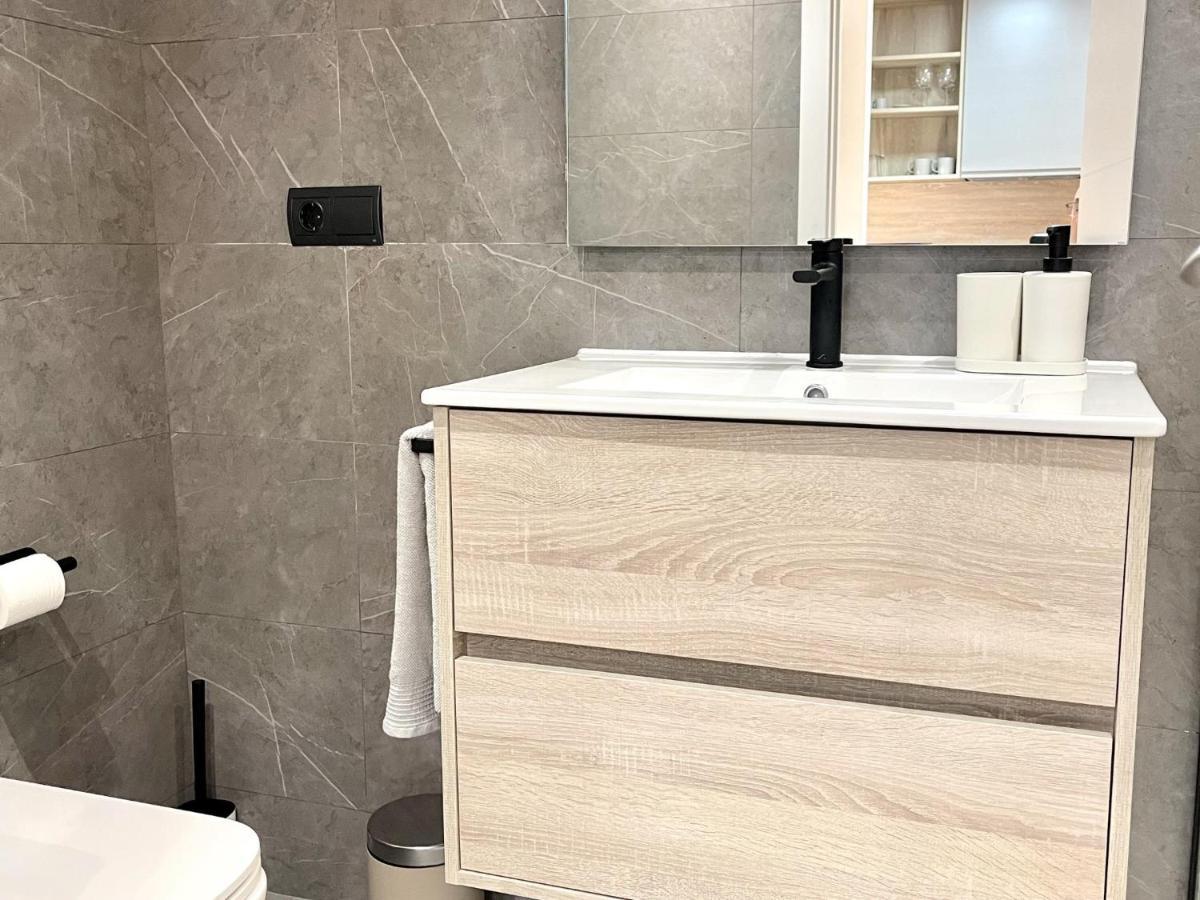 Apartbeach Michelangelo De Luxe Climatizado Y Junto Playa 08 Salou Ngoại thất bức ảnh