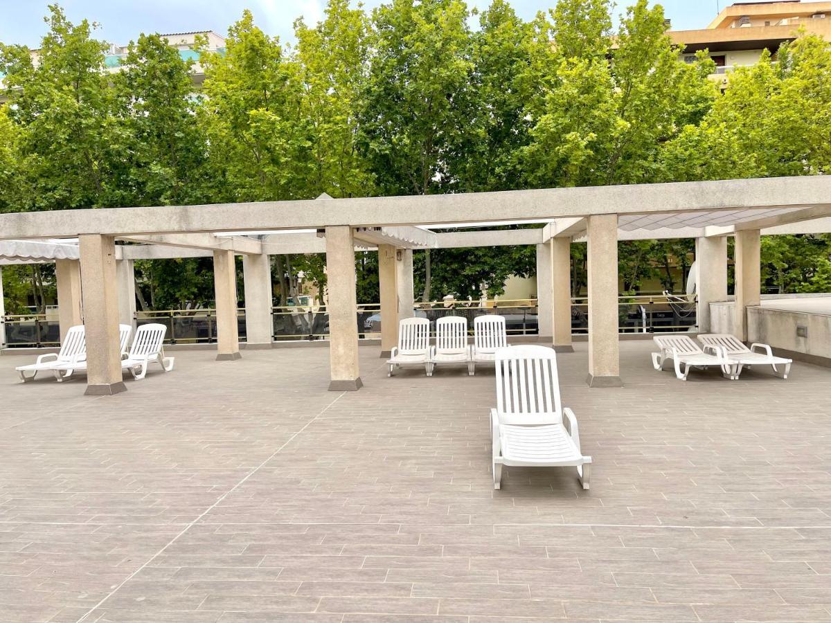 Apartbeach Michelangelo De Luxe Climatizado Y Junto Playa 08 Salou Ngoại thất bức ảnh
